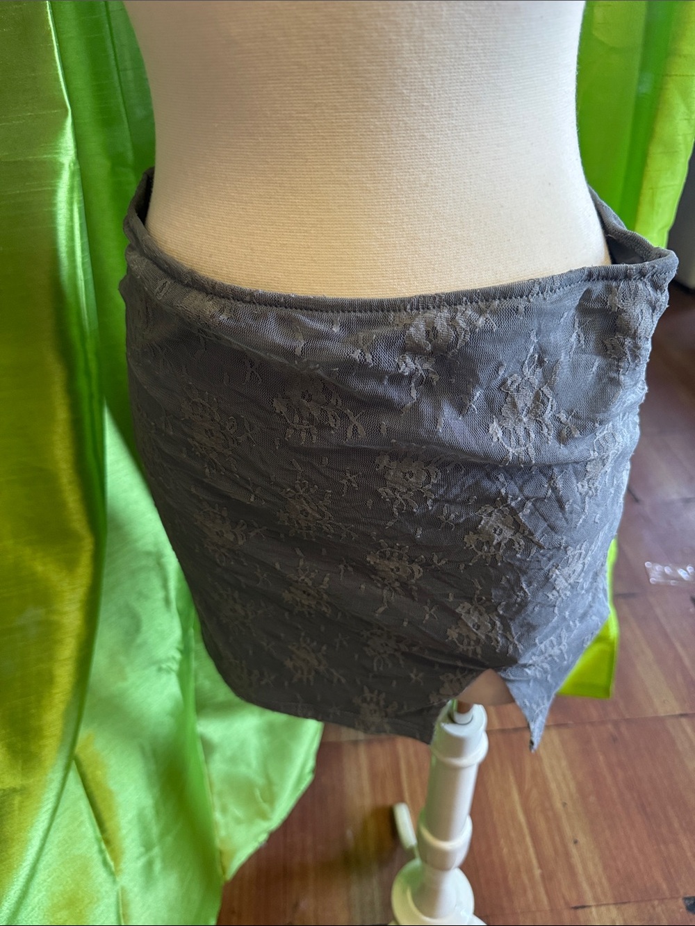 Gray Lace Mini Skirt - Unbranded